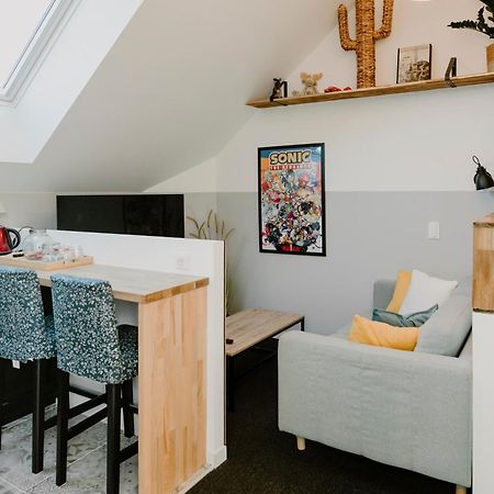 Chambres D'Hotes "Les Trois Loupiots" ฌองเตอลูป์อองบรี ภายนอก รูปภาพ